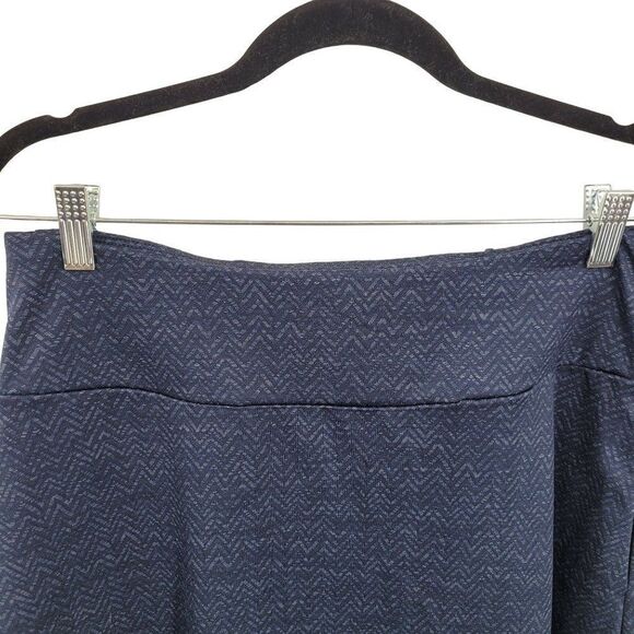 MPG Activewear Skirt M Navy Blue Print Stretch High Low Aline Pockets Athletic - Picture 10 of 15